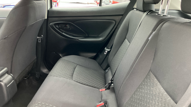 Toyota Yaris Cross 1.5 Hybrid Icon 5dr CVT Hybrid Estate